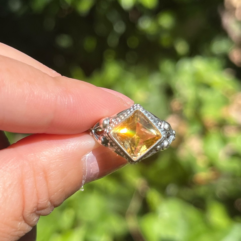 Sterling silver adjustable faceted diamond shape citrine ring 2454
